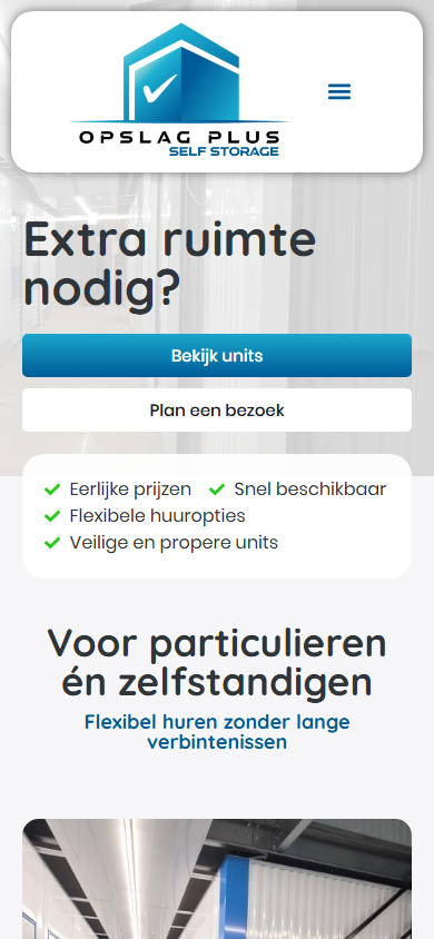 Mobiele weergave van de website van Opslag Plus